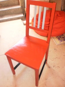 chaise rouge