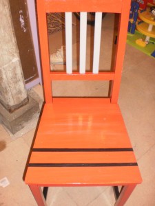 chaise-rouge-1
