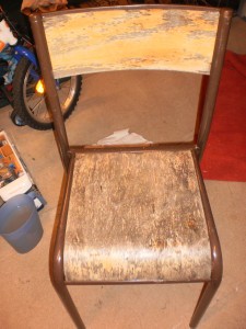 chaise-d-ecolier-avant