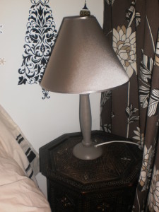 lampe-marron-glace