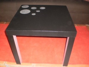 table-basse-noire-et-argent