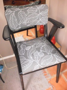 fauteuil-vintage-laque-noir