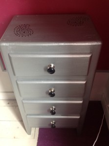 Meuble de rangement argent 2