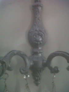 applique-gris-et-argent
