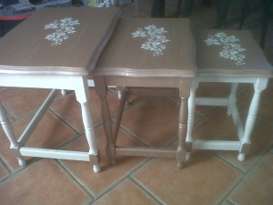 Tables gigognes 3