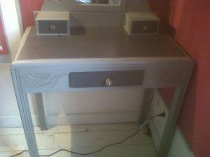 coiffeuse-grise-2